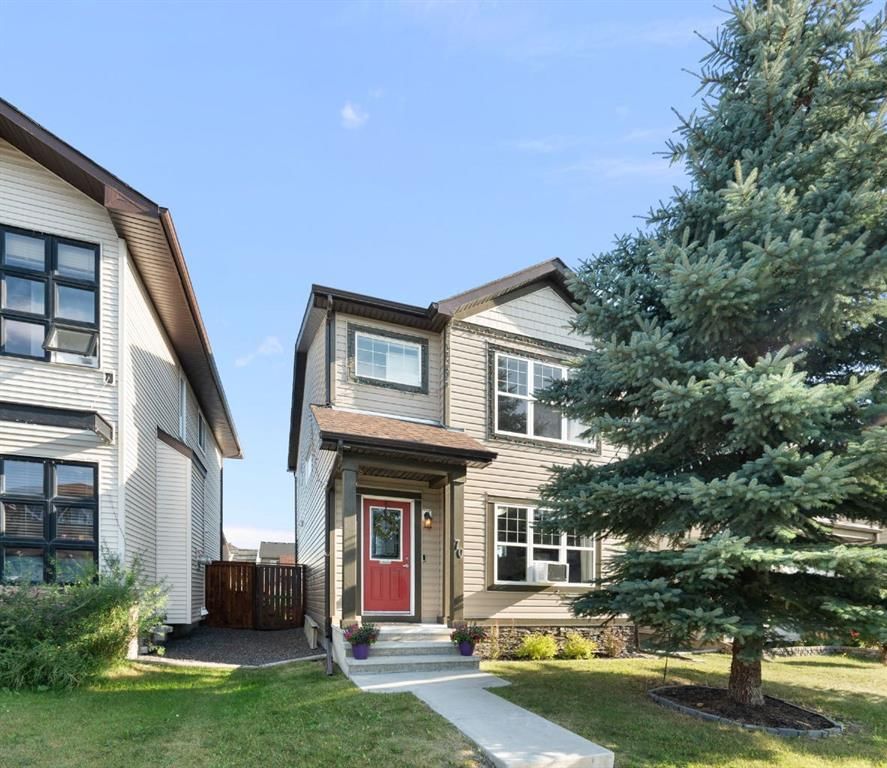 70 Walden Manor SE, Calgary — photo 2 of 50
