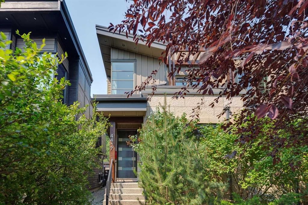 4417 16A Street SW, Calgary — photo 2 of 41