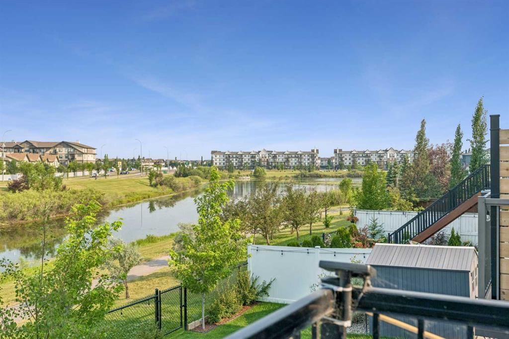 172 Brightoncrest Point SE, Calgary — main listing photo