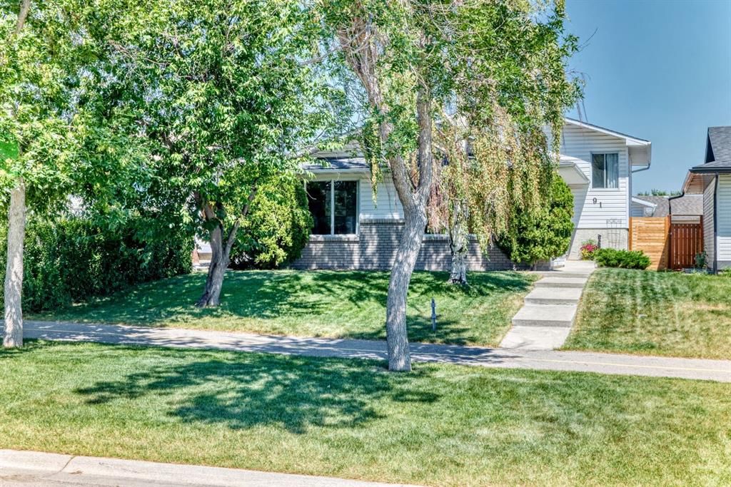 91 Templehill Drive NE, Calgary — main listing photo