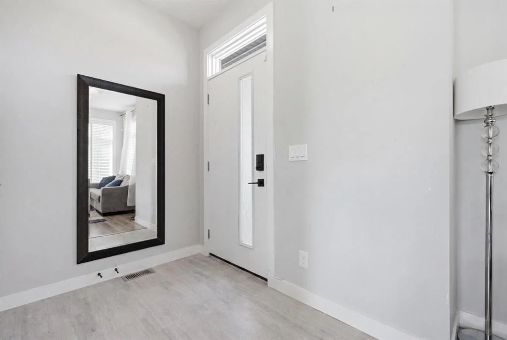 146 Sage Meadows Gardens NW, Calgary — photo 3 of 41