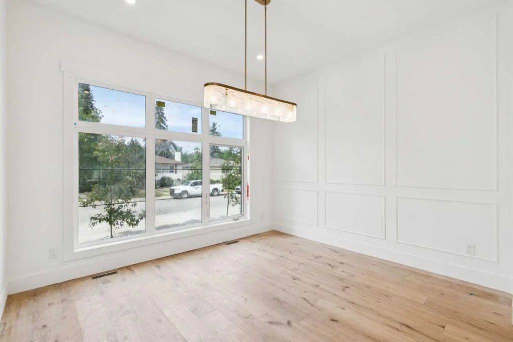 2609 5 Avenue NW, Calgary — photo 4 of 41
