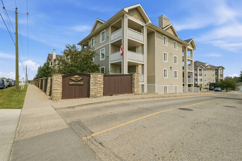1403, 16320 24 Street SW, Calgary — photo 2 of 26