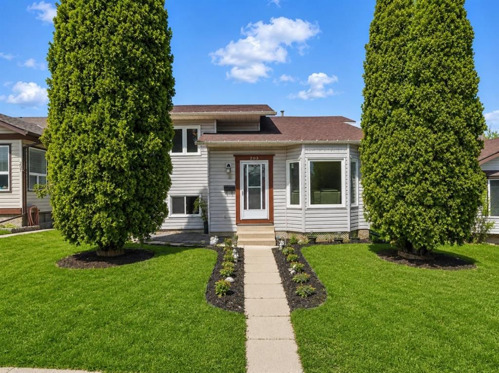 203 Shawglen Road SW, Calgary — main listing photo