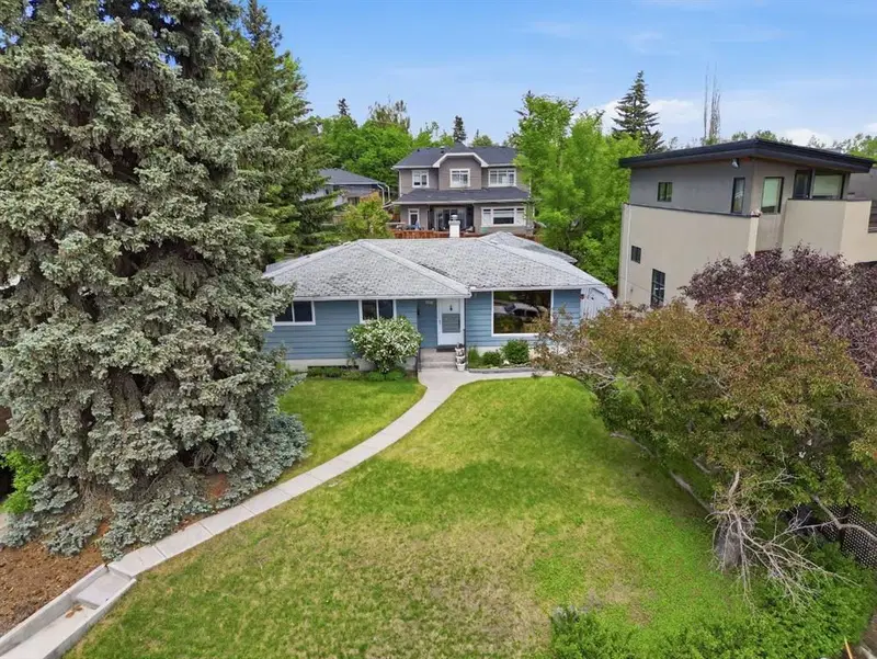 908 30 Avenue NW, Calgary — recently sold home