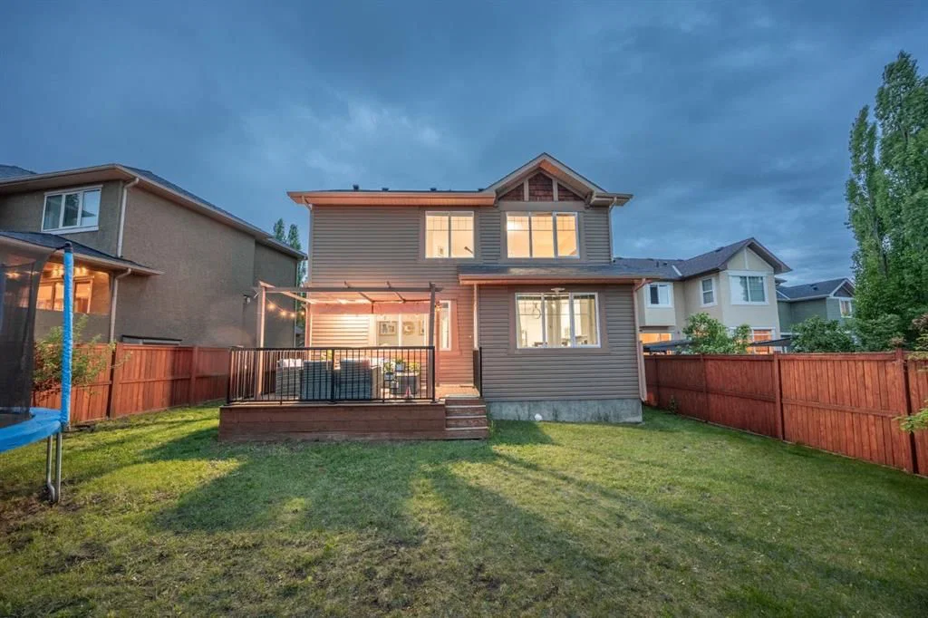 575 Evergreen Circle SW, Calgary — photo 3 of 47