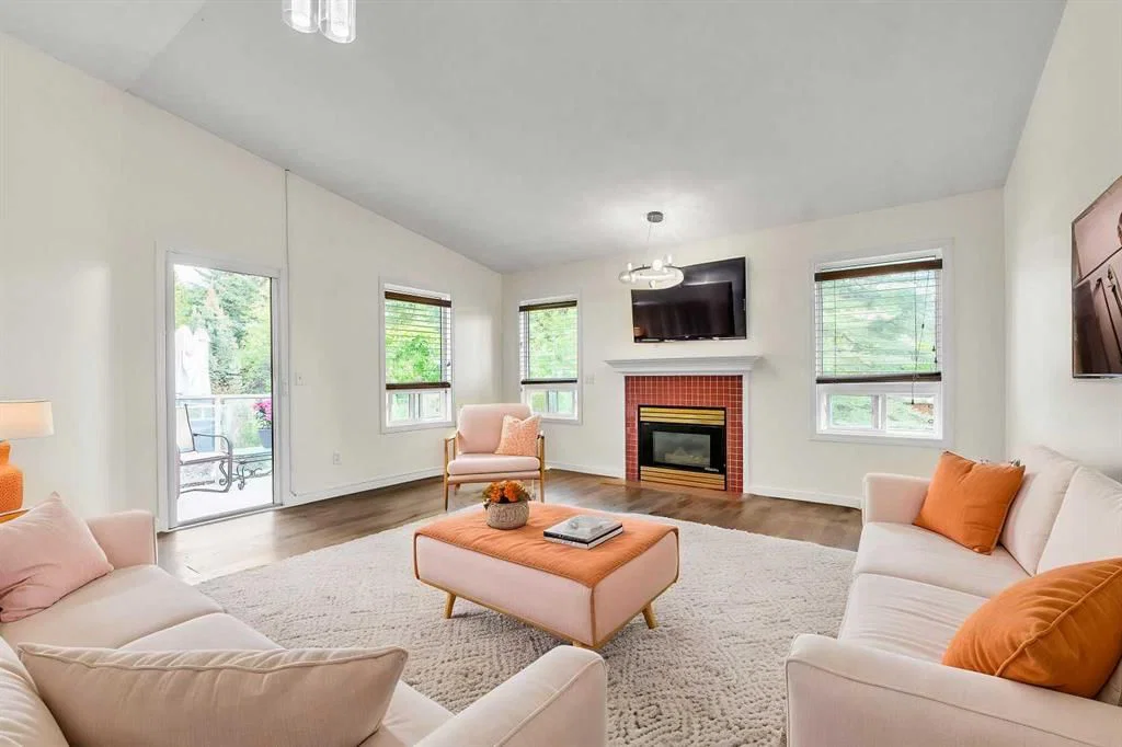 68 Catalina Circle NE, Calgary — photo 2 of 34
