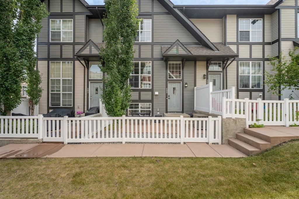 205 New Brighton Villas SE, Calgary — main listing photo