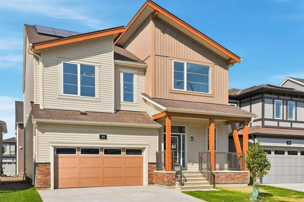 44 Carringwood Rise NW, Calgary — photo 2 of 50