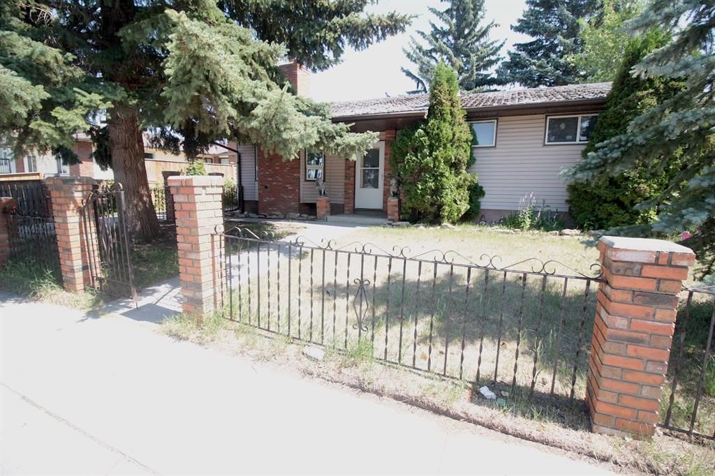 3320 60 Street NE, Calgary — main listing photo