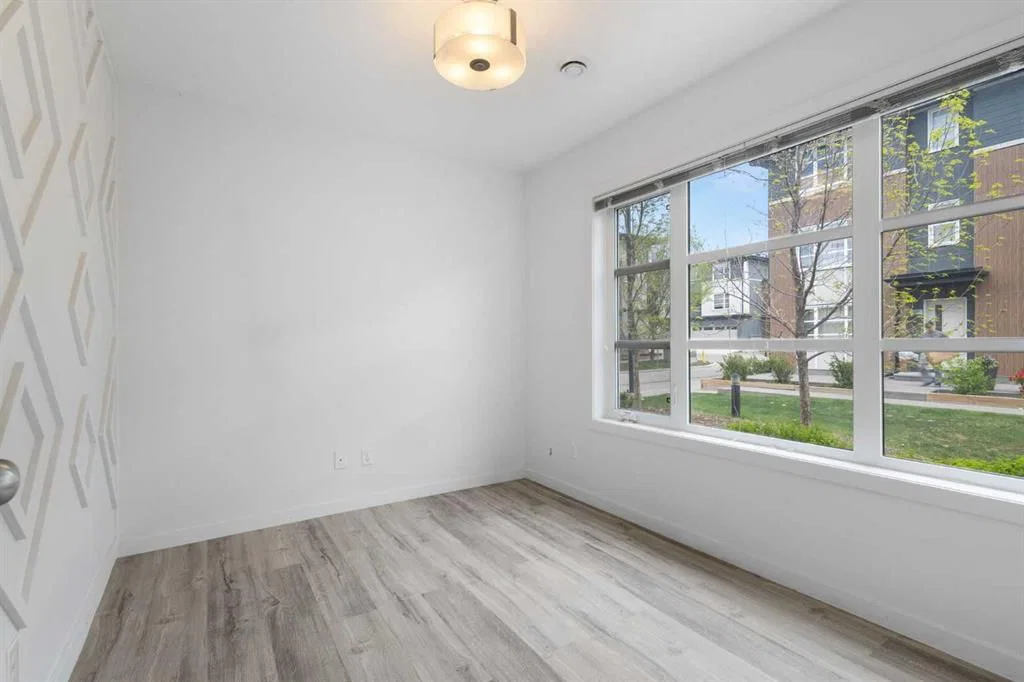 506 Evansridge Park NW, Calgary — photo 3 of 40