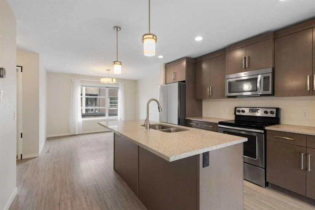 506 Evansridge Park NW, Calgary — photo 4 of 40