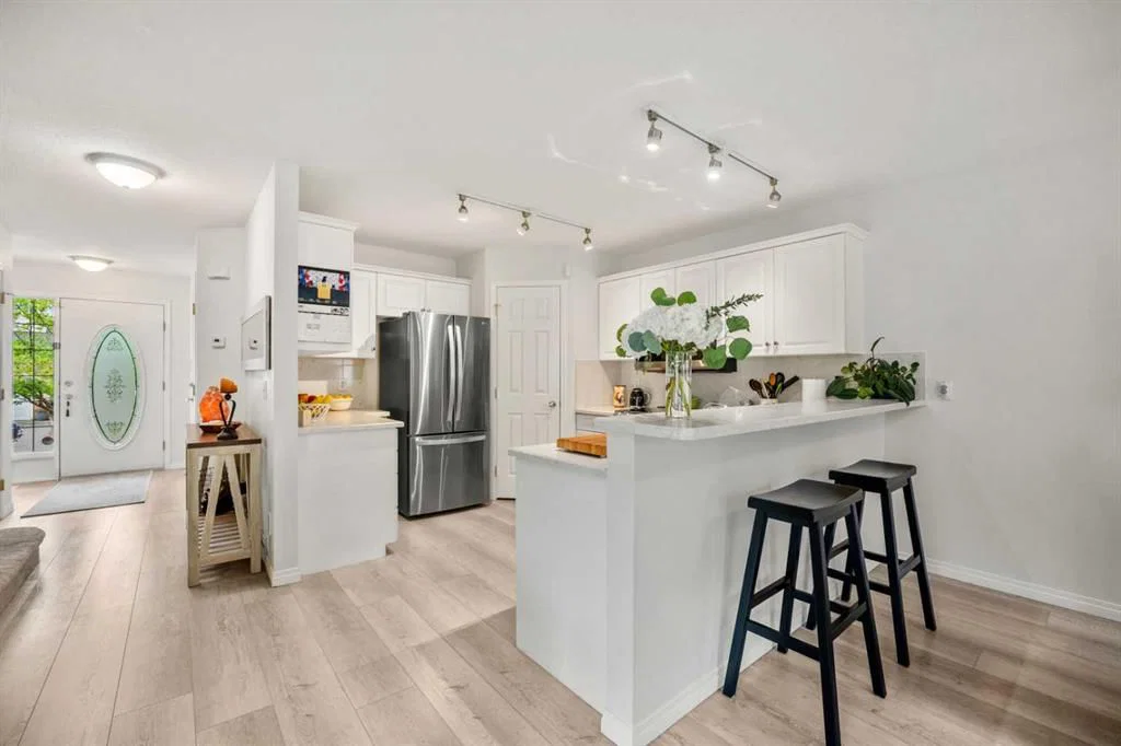 40 Chaparral Ridge Terrace SE, Calgary — photo 5 of 47