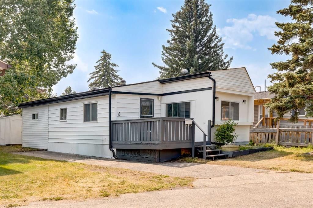 3223 83 Street, Calgary — main listing photo