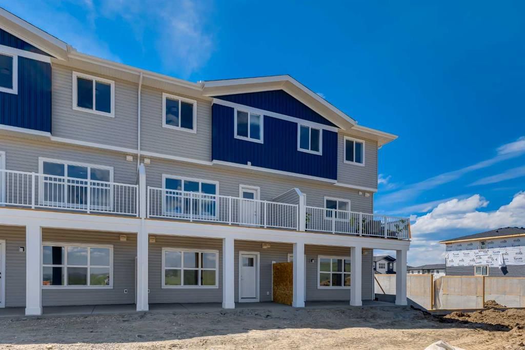 1905, 525 River Heights Drive, Calgary — row/townhouse for sale