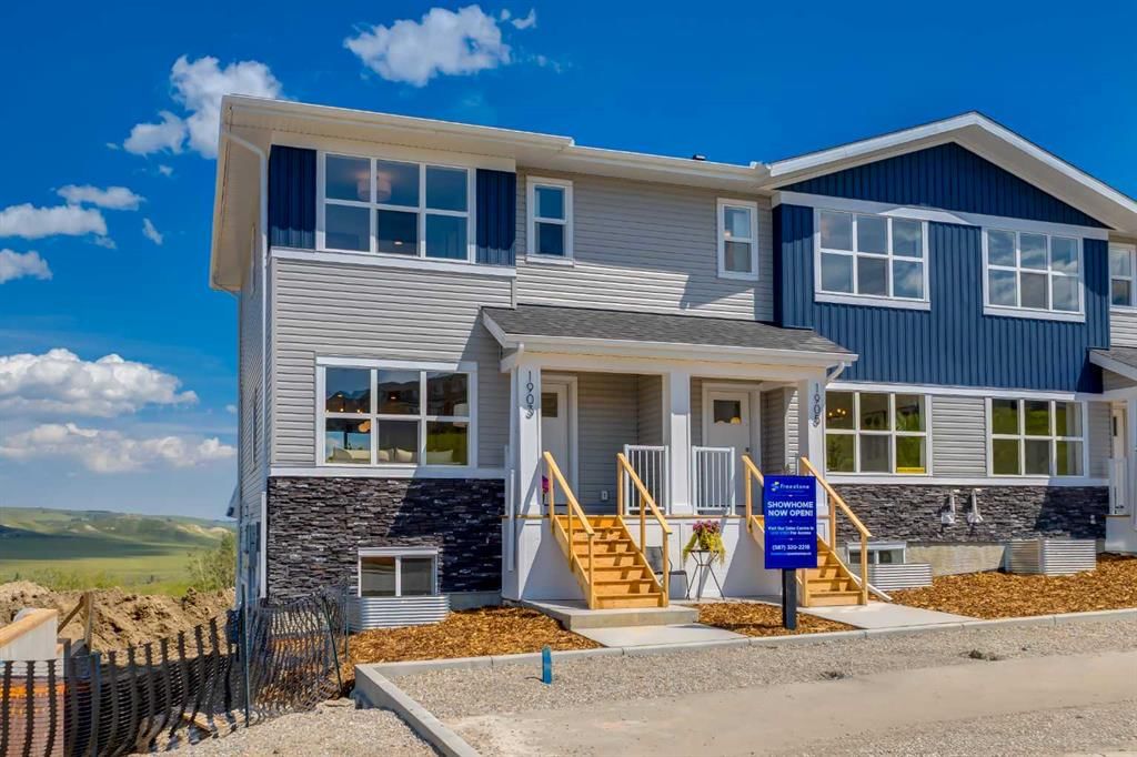 1905, 525 River Heights Drive, Cochrane — photo 4 of 50