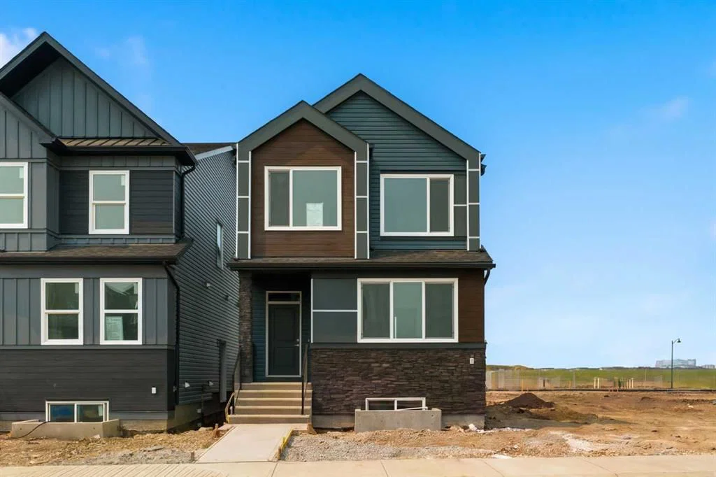 37 Rosemary Gardens SE, Calgary — main listing photo