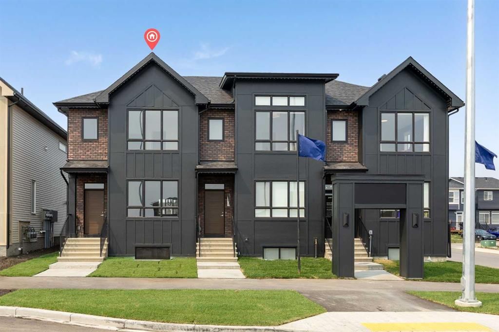 21523 Sheriff King Street SW, Calgary — main listing photo