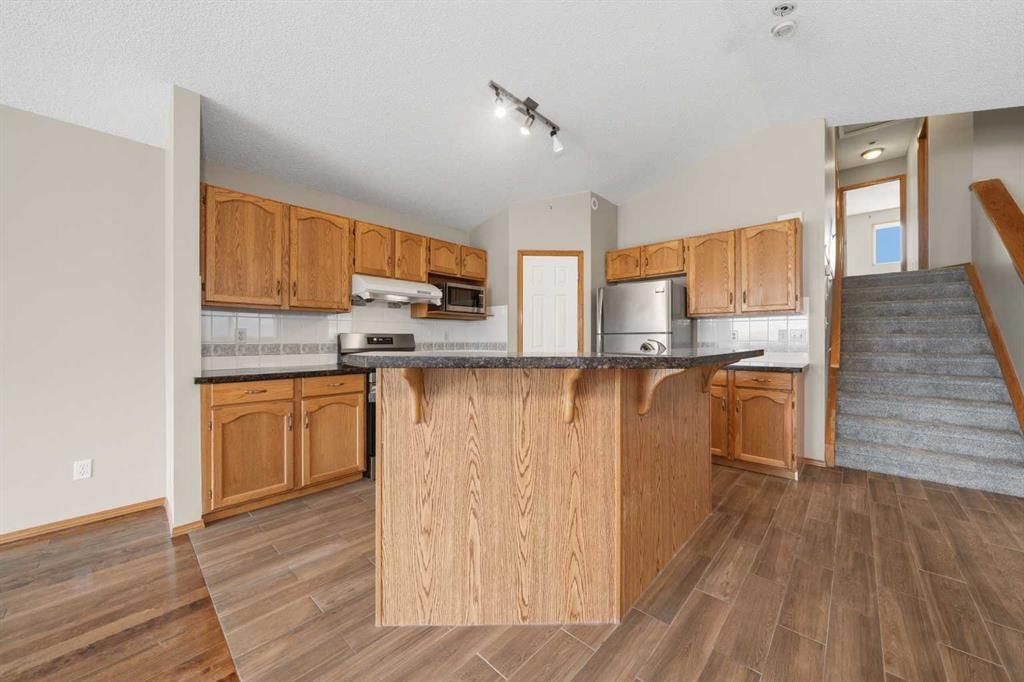 142 Arbour Meadows Close NW, Calgary — photo 5 of 49