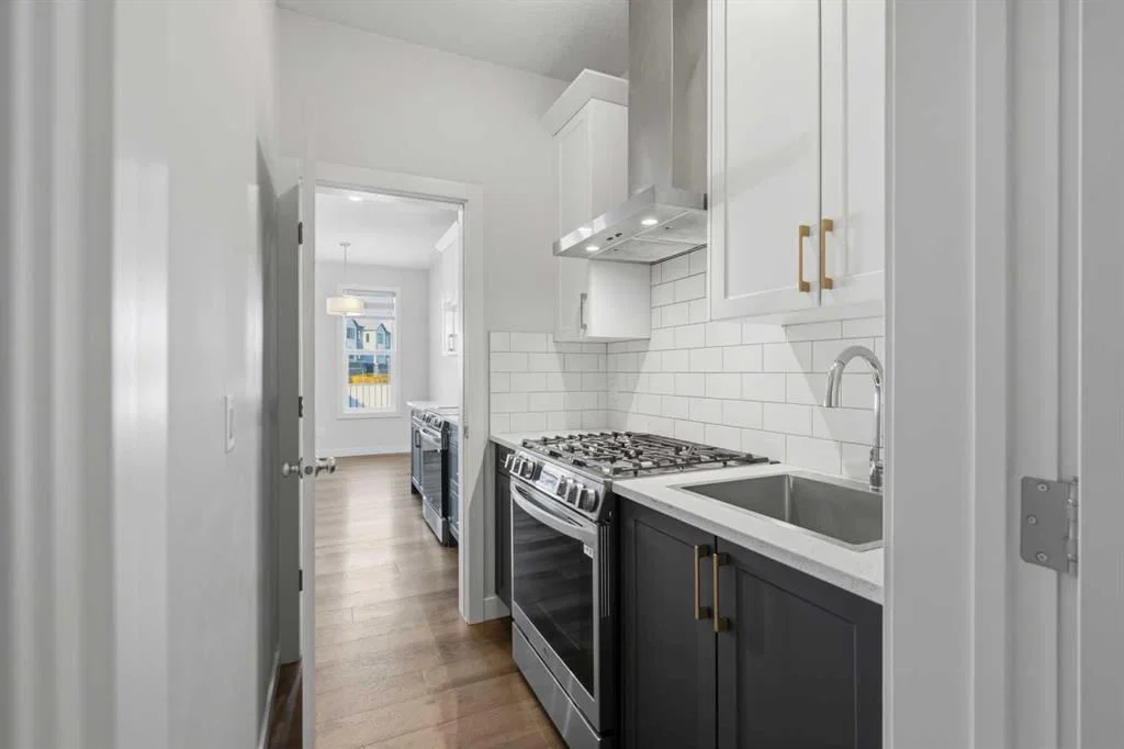 71 Belvedere Green SE, Calgary — photo 4 of 45