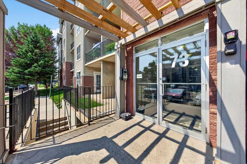 3304, 73 Erin Woods Court SE, Calgary — photo 4 of 43