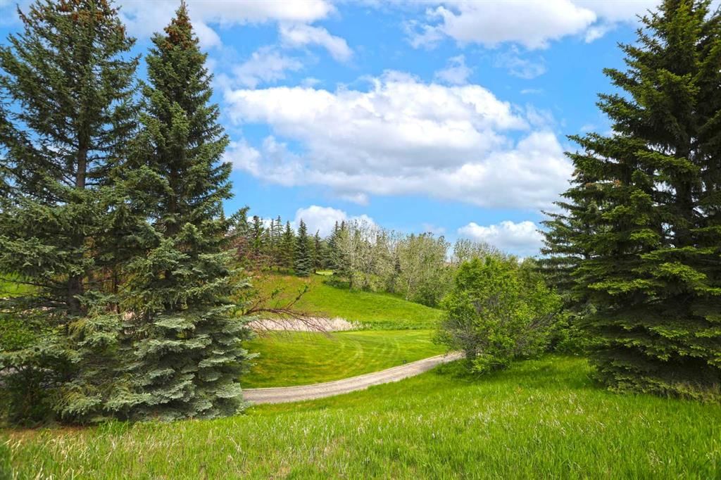 307 Hampstead Way NW, Calgary — photo 4 of 49