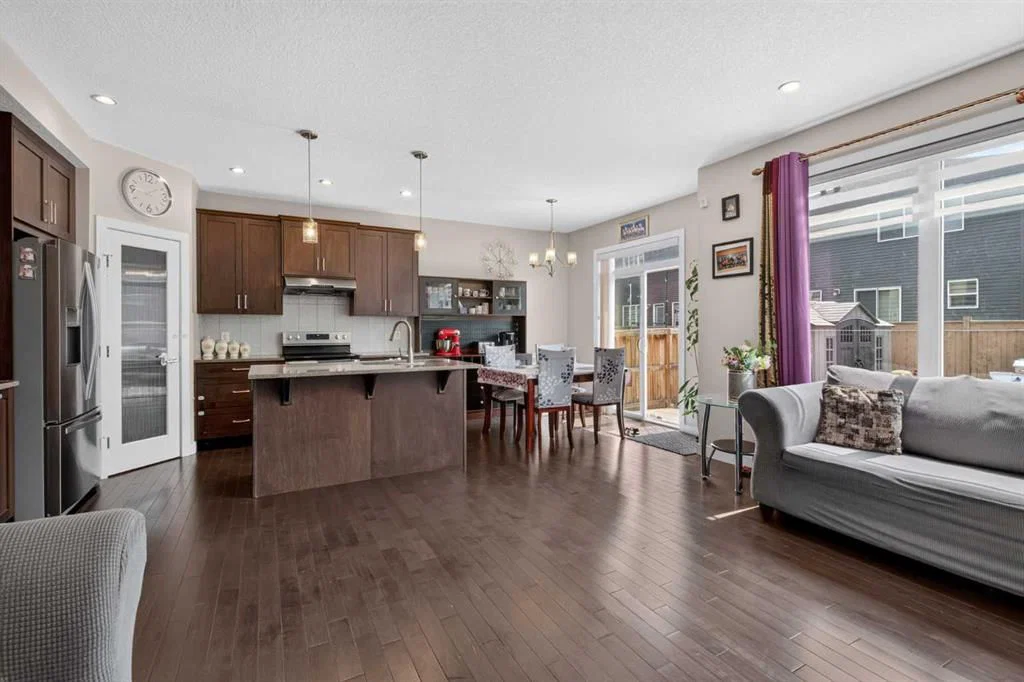 45 Saddlestone Drive NE, Calgary — photo 3 of 45