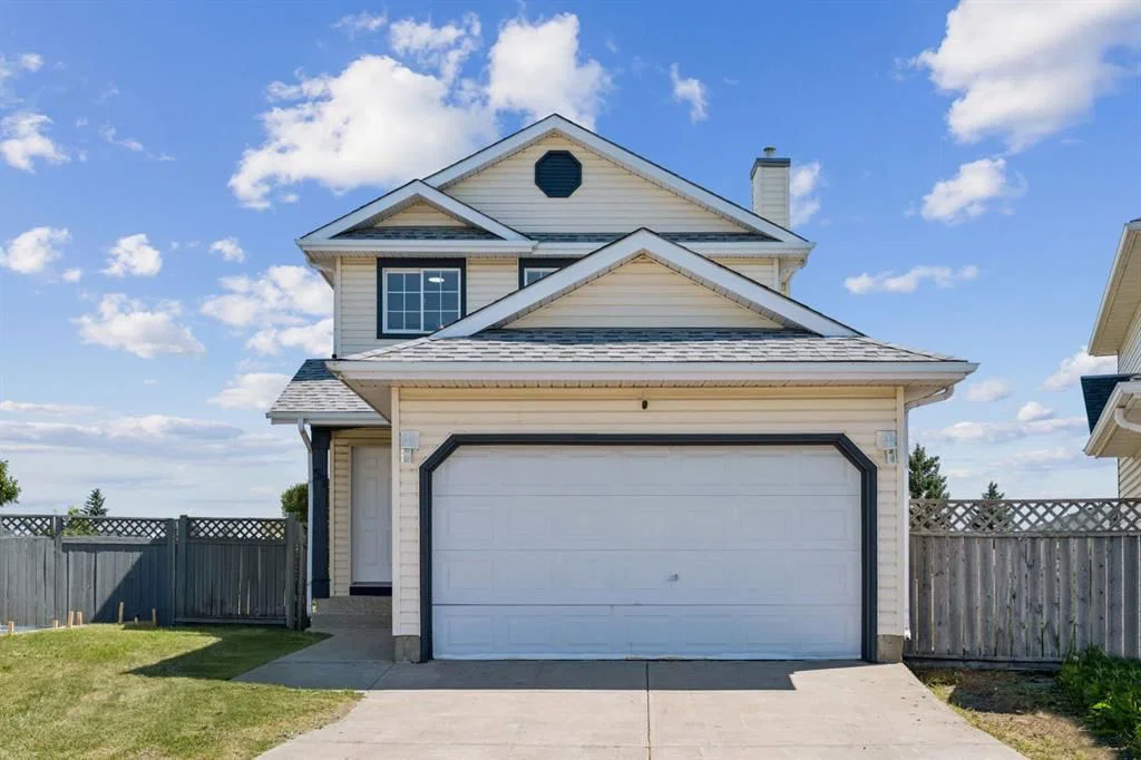 51 San Diego Place NE, Calgary — photo 4 of 47