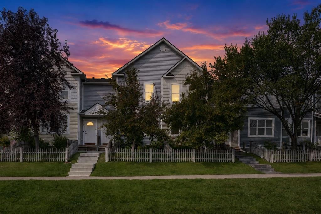 605 Prairie Sound Circle NW, High River — main listing photo