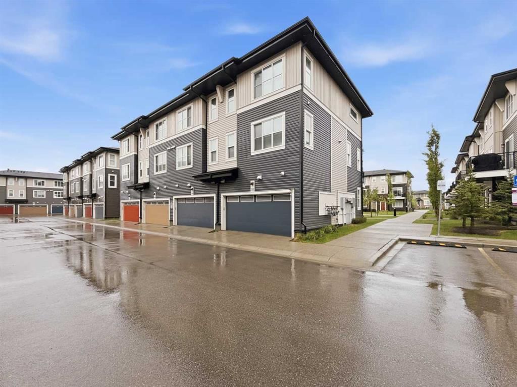 322, 72 Cornerstone Manor NE, Calgary — photo 2 of 42