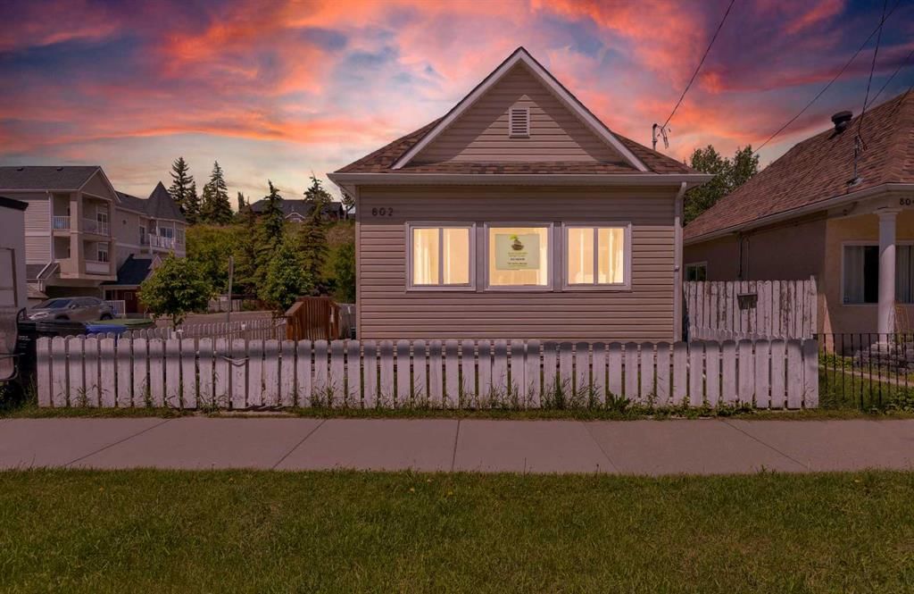 802 Mcdougall Road NE, Calgary — main listing photo