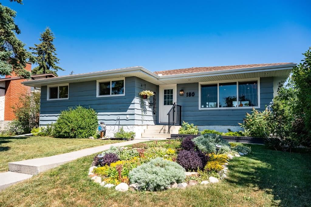180 Huntford Road NE, Calgary — photo 2 of 41