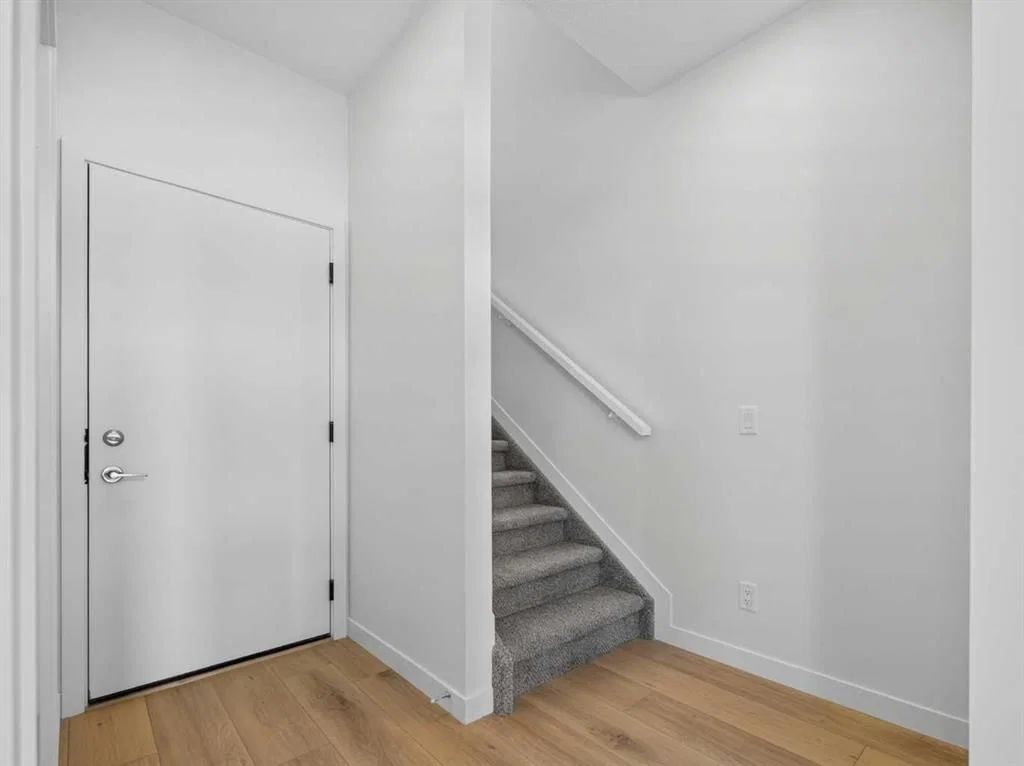 82 Arbour Lake Court NW, Calgary — photo 4 of 28