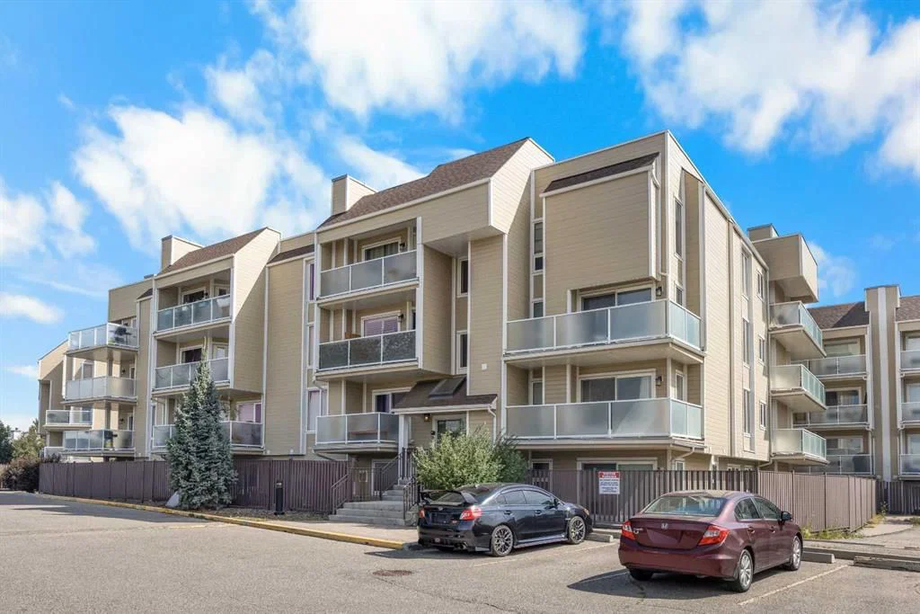 203, 3727 42 Street NW, Calgary — main listing photo