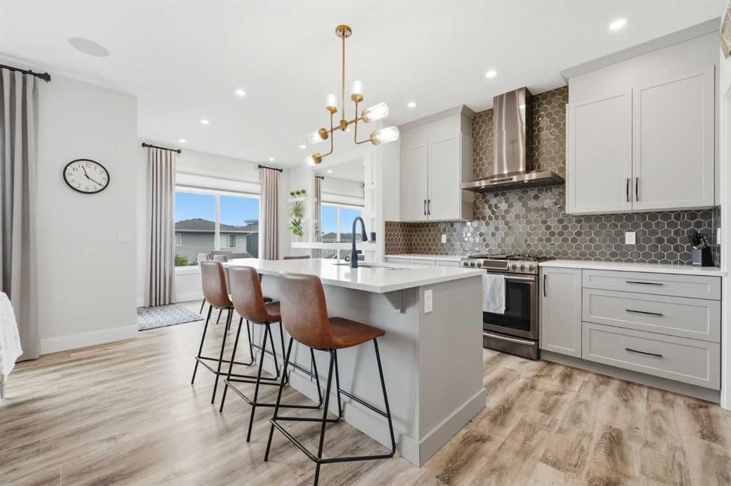 411 Rivercrest Boulevard, Cochrane — photo 4 of 43