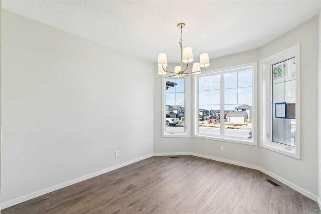 78 Bluerock Hill SW, Calgary — photo 4 of 35