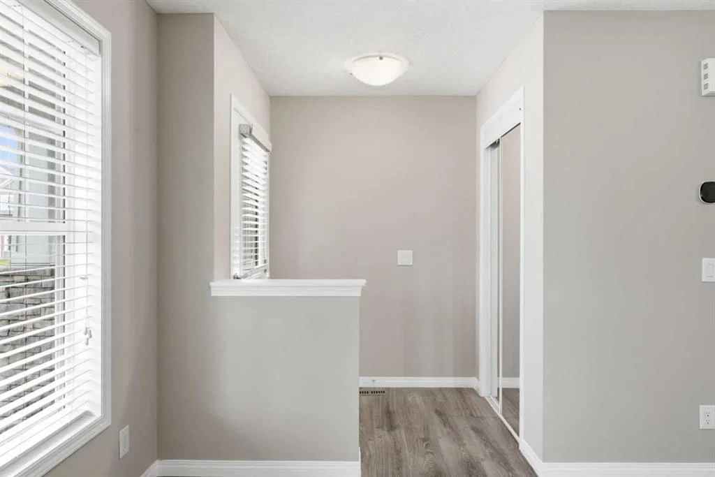 1449 Carrington Boulevard NW, Calgary — photo 5 of 50