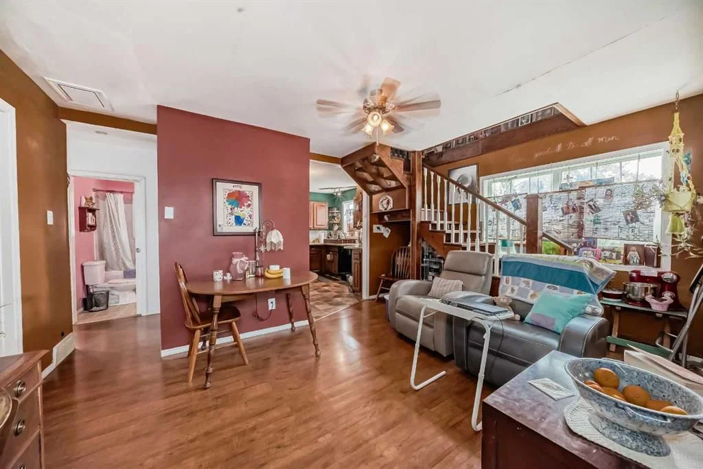 1834 42 Street SE, Calgary — photo 5 of 48