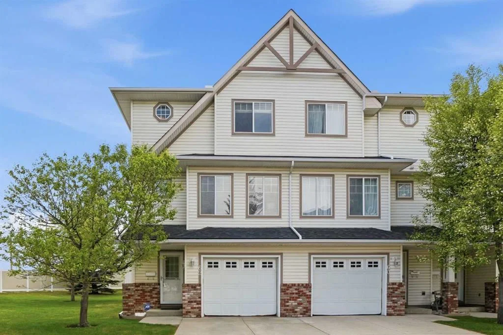 62 Country Hills Cove NW, Calgary — main listing photo
