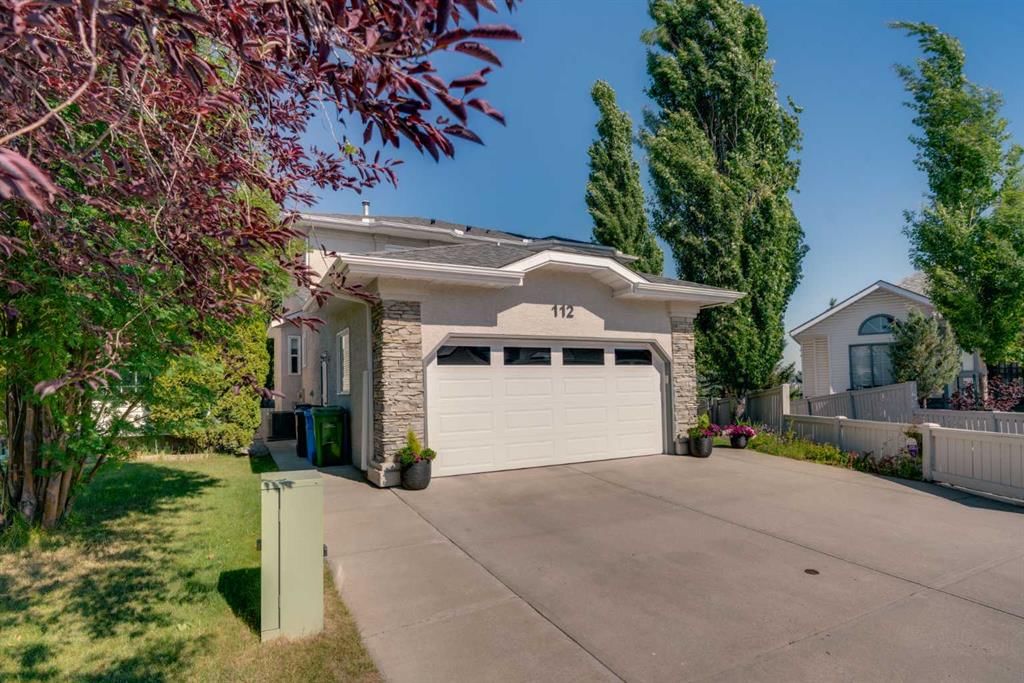 112 Hidden Vale Place NW, Calgary — photo 4 of 48