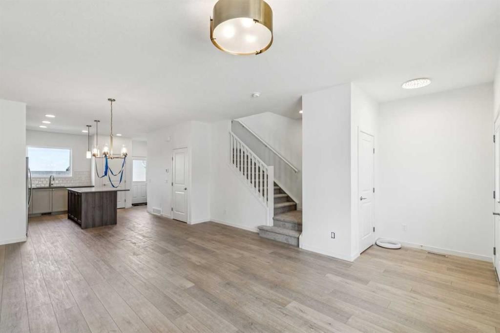 37 Bluerock Hill SW, Calgary — photo 5 of 30