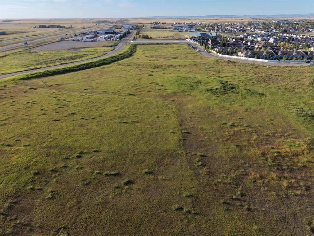#1 24 Street SE, High River — photo 2 of 4