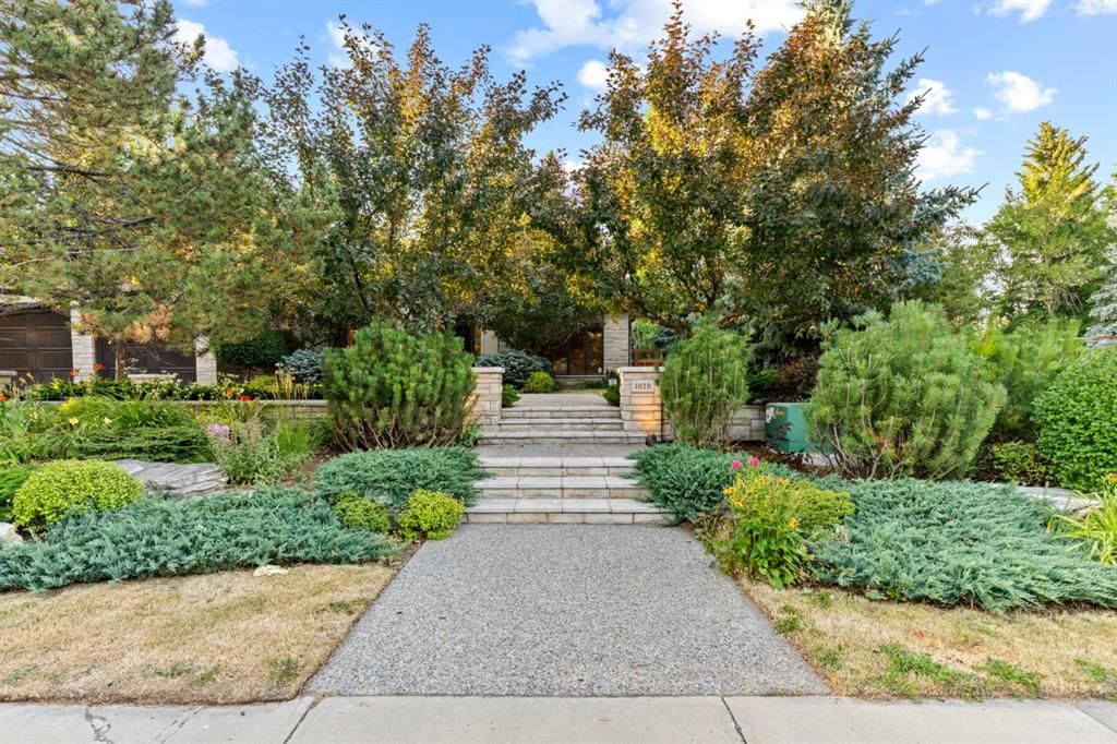1020 Bel-Aire Drive SW, Calgary — photo 2 of 50