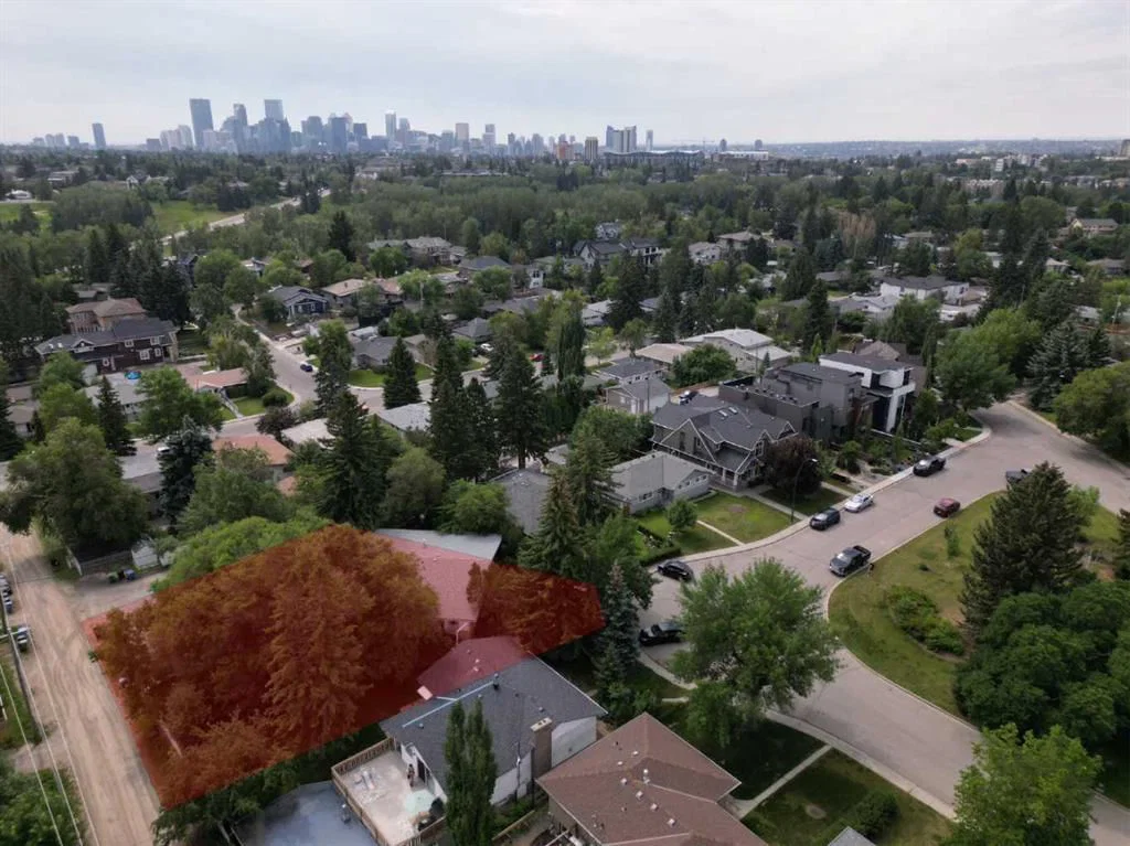 14 Rosetree Crescent NW, Calgary — photo 2 of 50