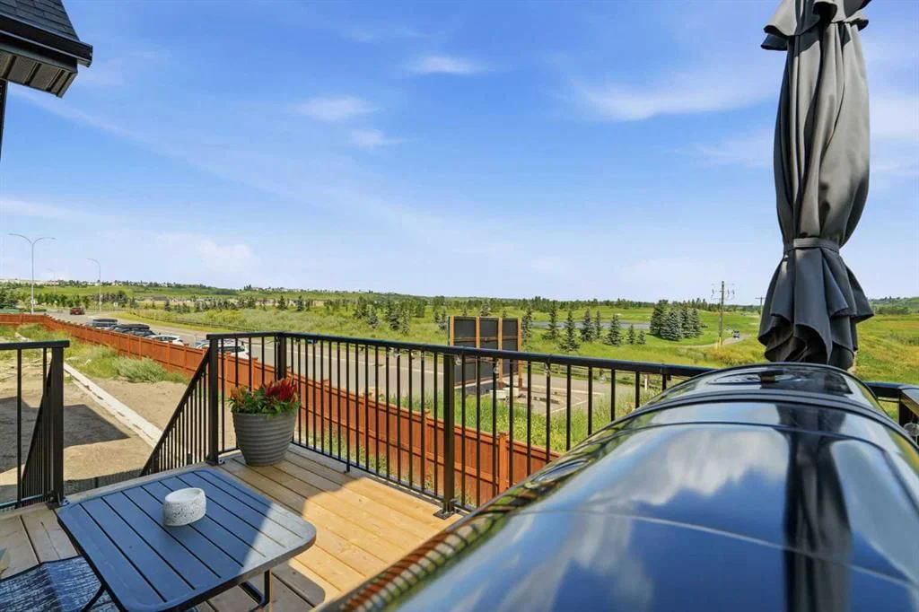77 Wolf Hollow Villas SE, Calgary — photo 2 of 45