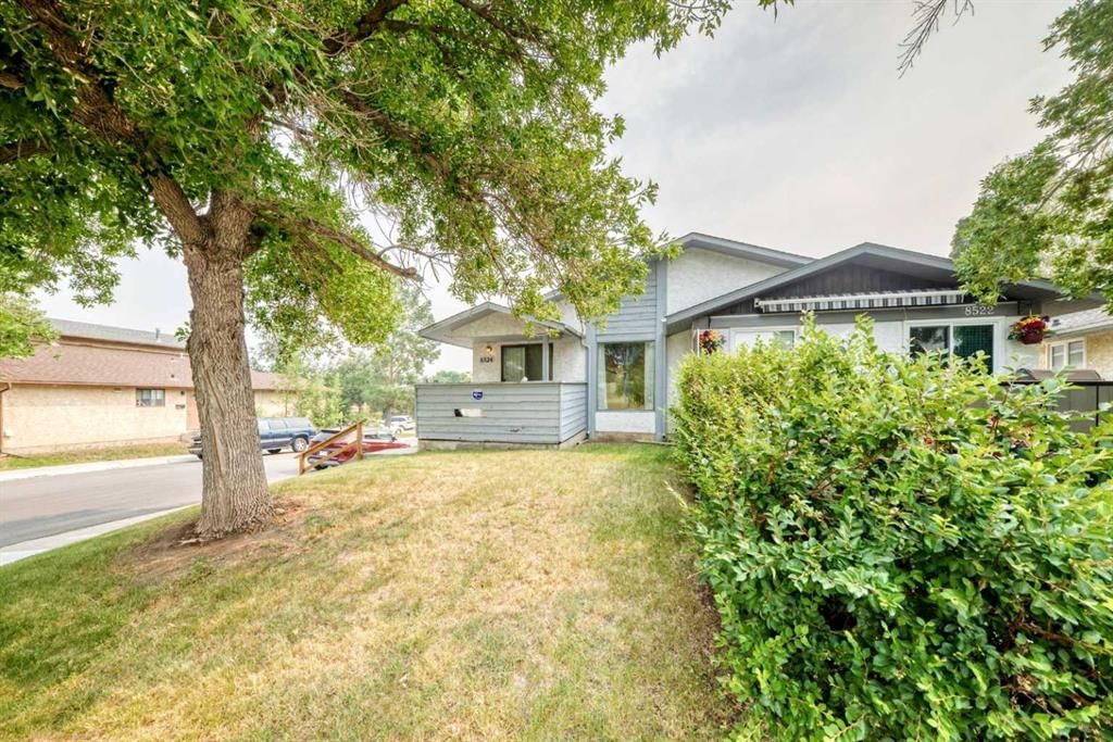8524 Berwick Road NW, Calgary — main listing photo