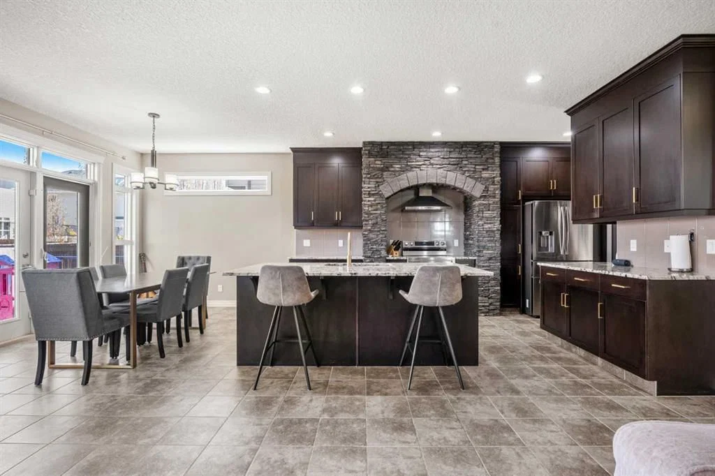 495 Cranford Drive SE, Calgary — photo 4 of 47
