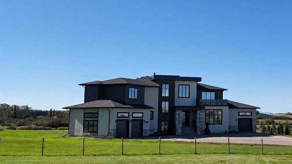 40075 299 Avenue E, Rural Foothills County — main listing photo
