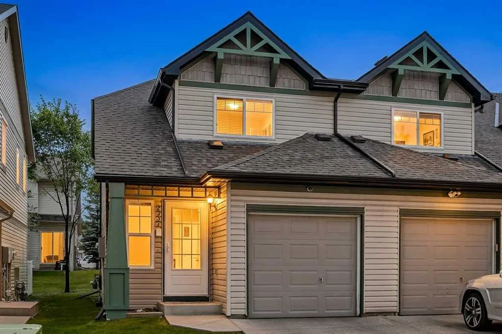 2337 Eversyde Avenue SW, Calgary — main listing photo