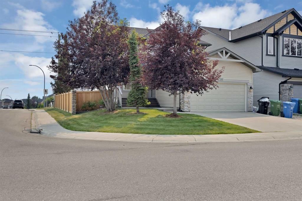 130 Panamount Road NW, Calgary — photo 2 of 49
